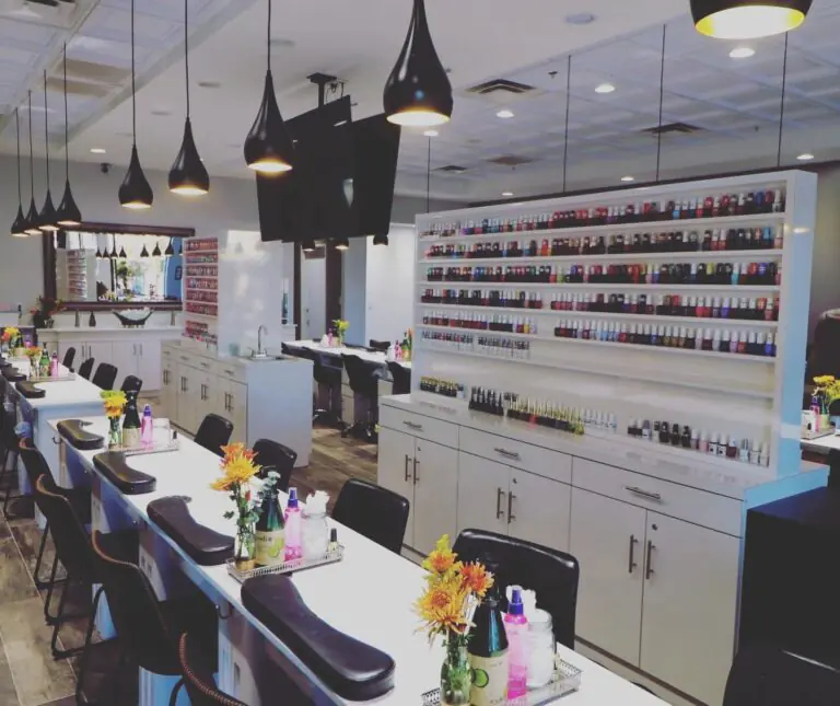 kelly nails side - AZ NAails